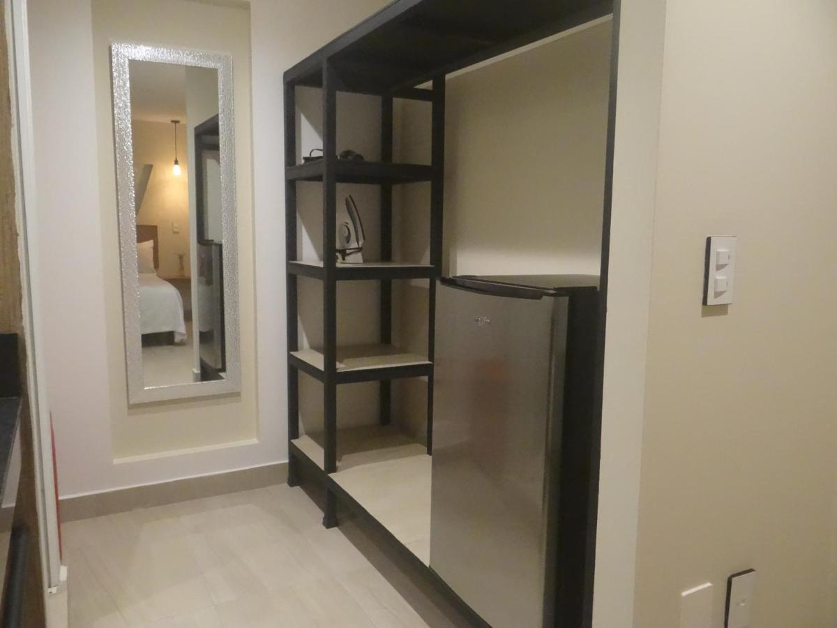Brisas 10 Beachside Suites 칸쿤 외부 사진