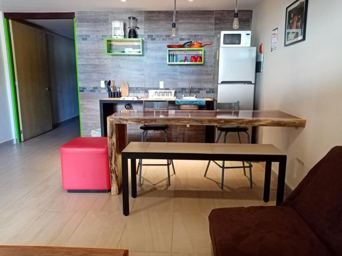 Brisas 10 Beachside Suites 칸쿤 외부 사진